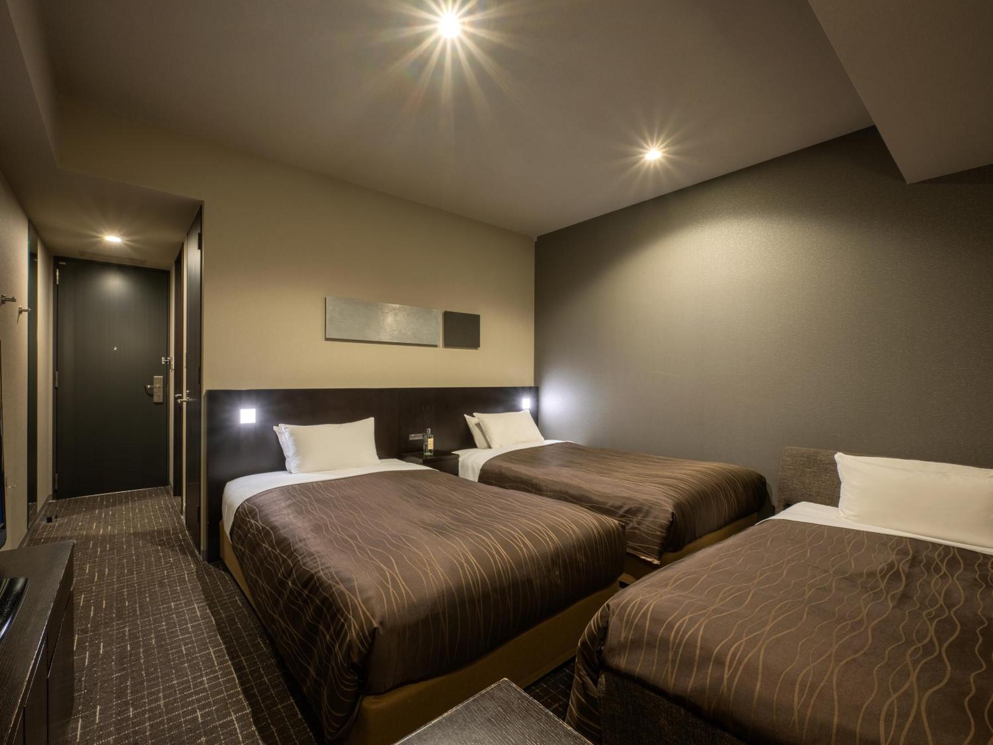 Washington 4*